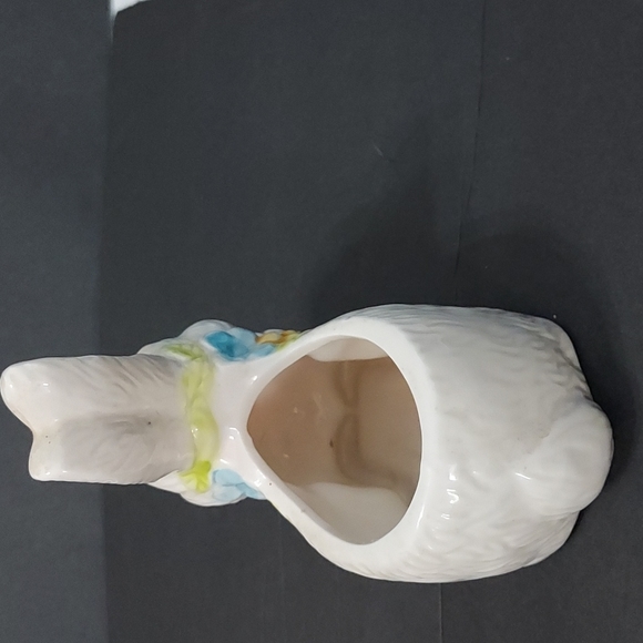 Vtg. Ceramic Easter Bunny Planter - Picture 4 of 6